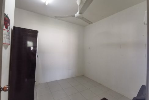 Corner lot taman ilham Rm 290k14