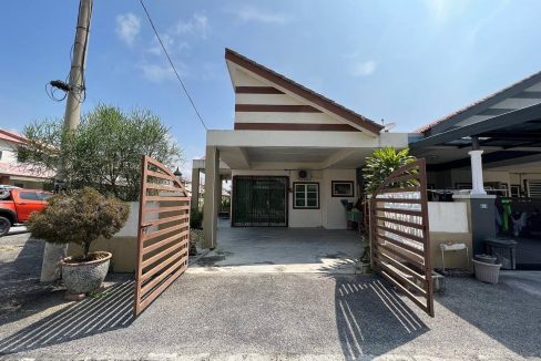 Corner lot puncak bougenvillea RM350k