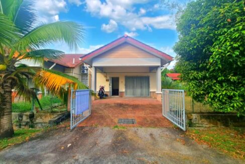 SINGLE STOREY SEMI D RAWANG 1