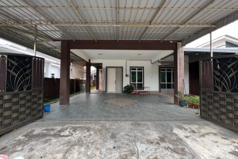 SEMI D SETINGKAT FREEHOLD EXTEND KITCHEN DI TAMAN TAPAH 2