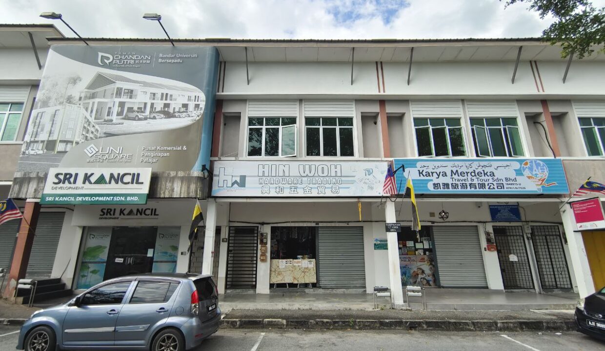 SHOPLOT KUALA KANGSAR 1