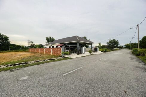 TANAH LOT KEDIAMAN 5403 SQFT DI RPT PENGKALAN PERMAI 4